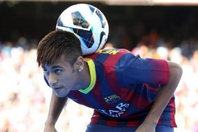 开云体育APP下载-中欧雄狮怒吼，吉鲁节奏掌控力助匈牙利力克喀麦隆