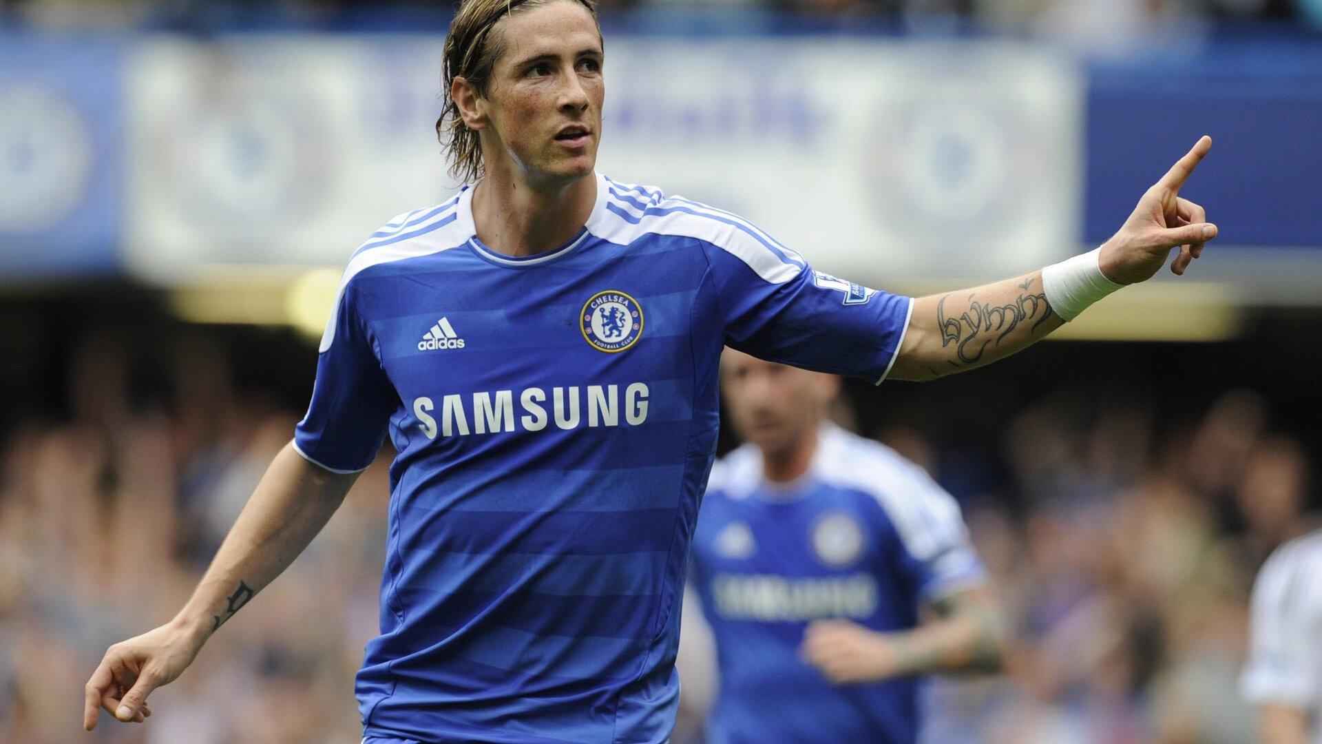 意甲焦点战之夜，富安健洋，一位亚洲后卫的冠军级宣言